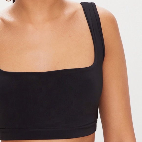 NWT PRETTYLITTLETHING BLACK SLINKY SQUARE CROP TOP - Picture 5 of 6